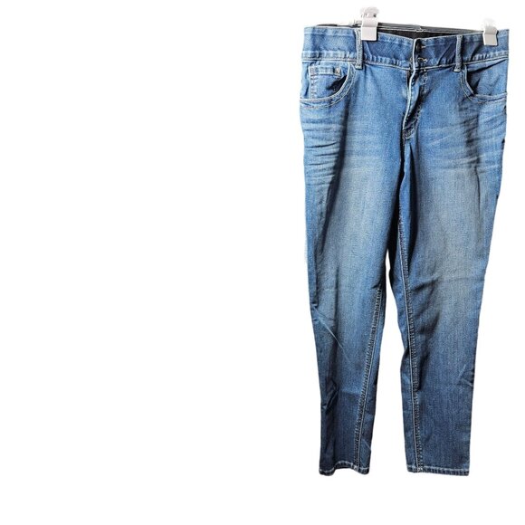 Women's Mid-Rise Skinny Jeans With Cross-Stitch Pocket Design - Picture 3 of 7